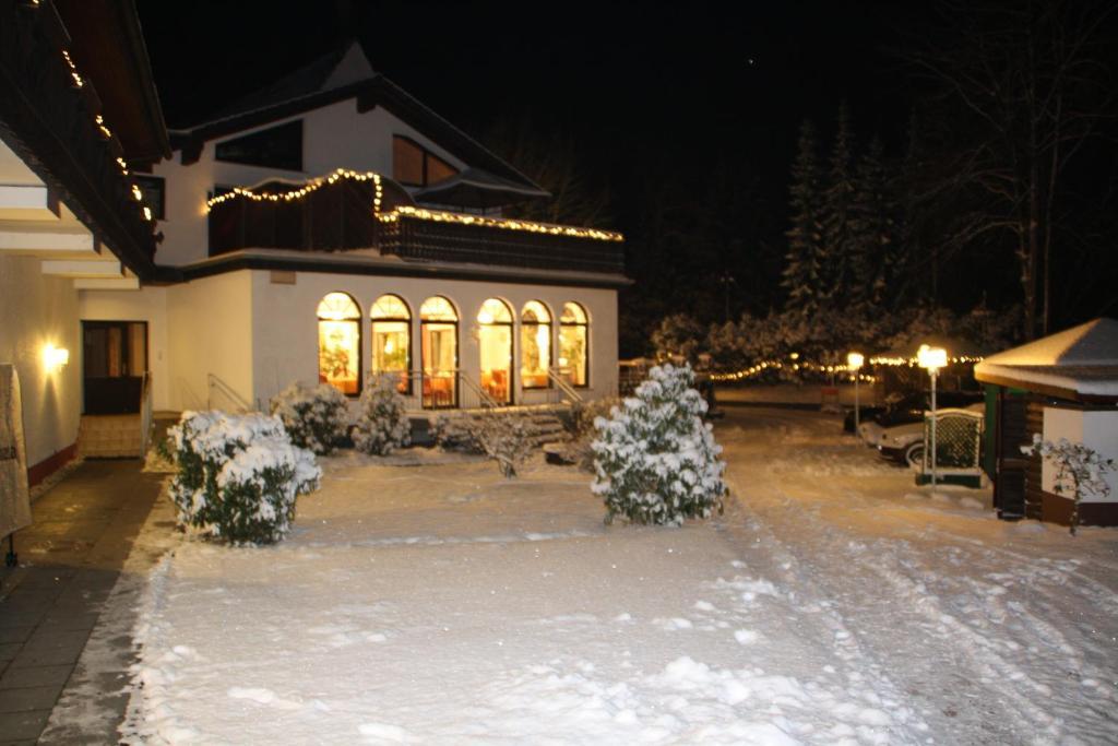 Hotel Wiedfriede Roßbach Exterior foto